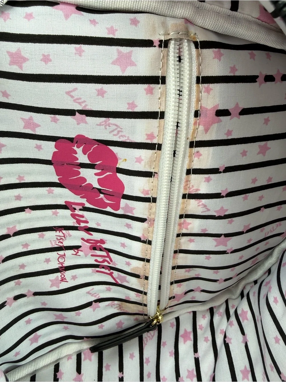 Betsey Johnson whimsical Quilted plaid cat Backpack Purse